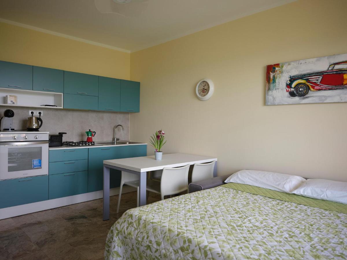 Casa Ierardi - Appartamento Arona Bellavista Extérieur photo